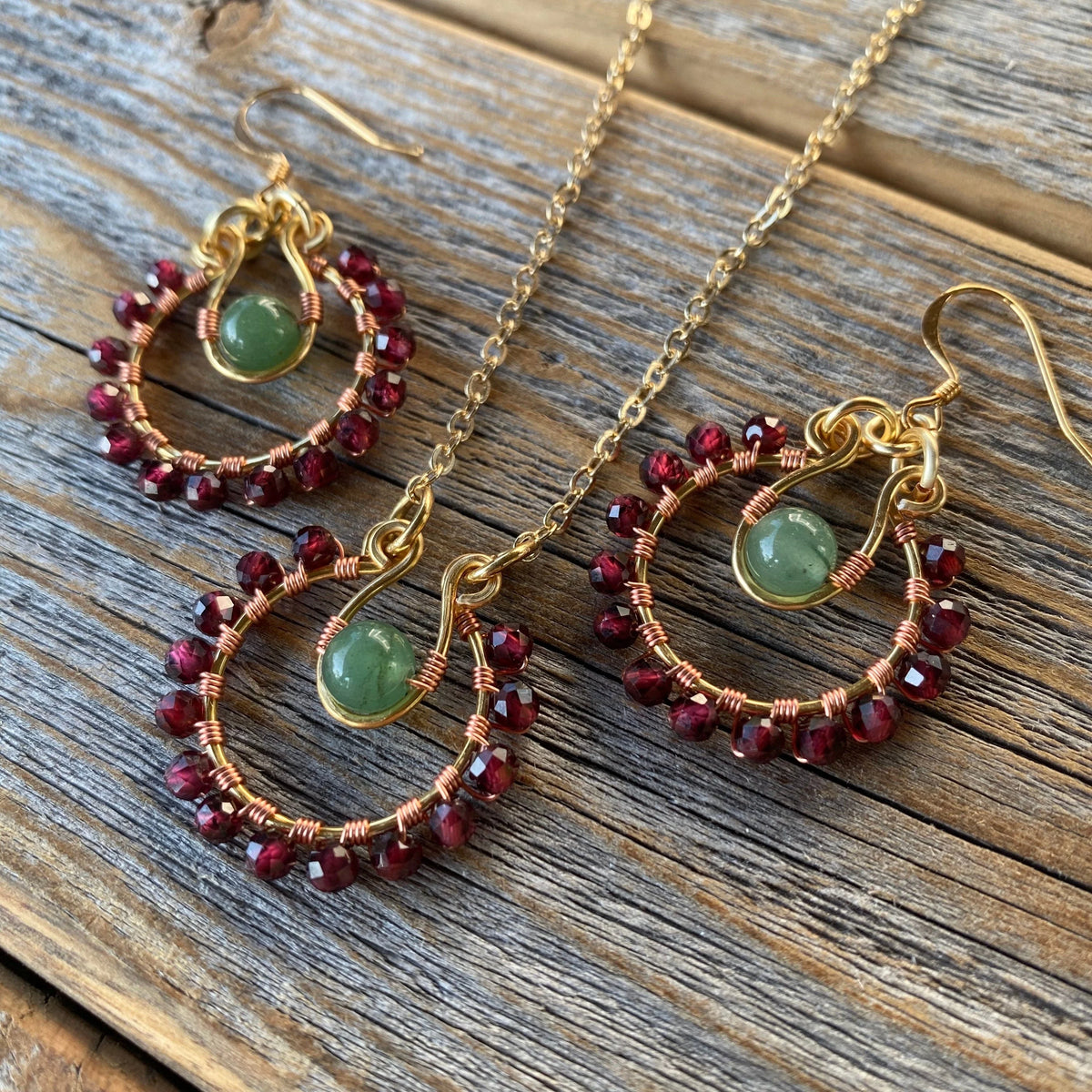 Garnet Earrings and Necklace Set with Green Aventurine, Burgundy Jewelry, Burgundy Earrings, Garnet Jewelry, January Birthstone Jewelry